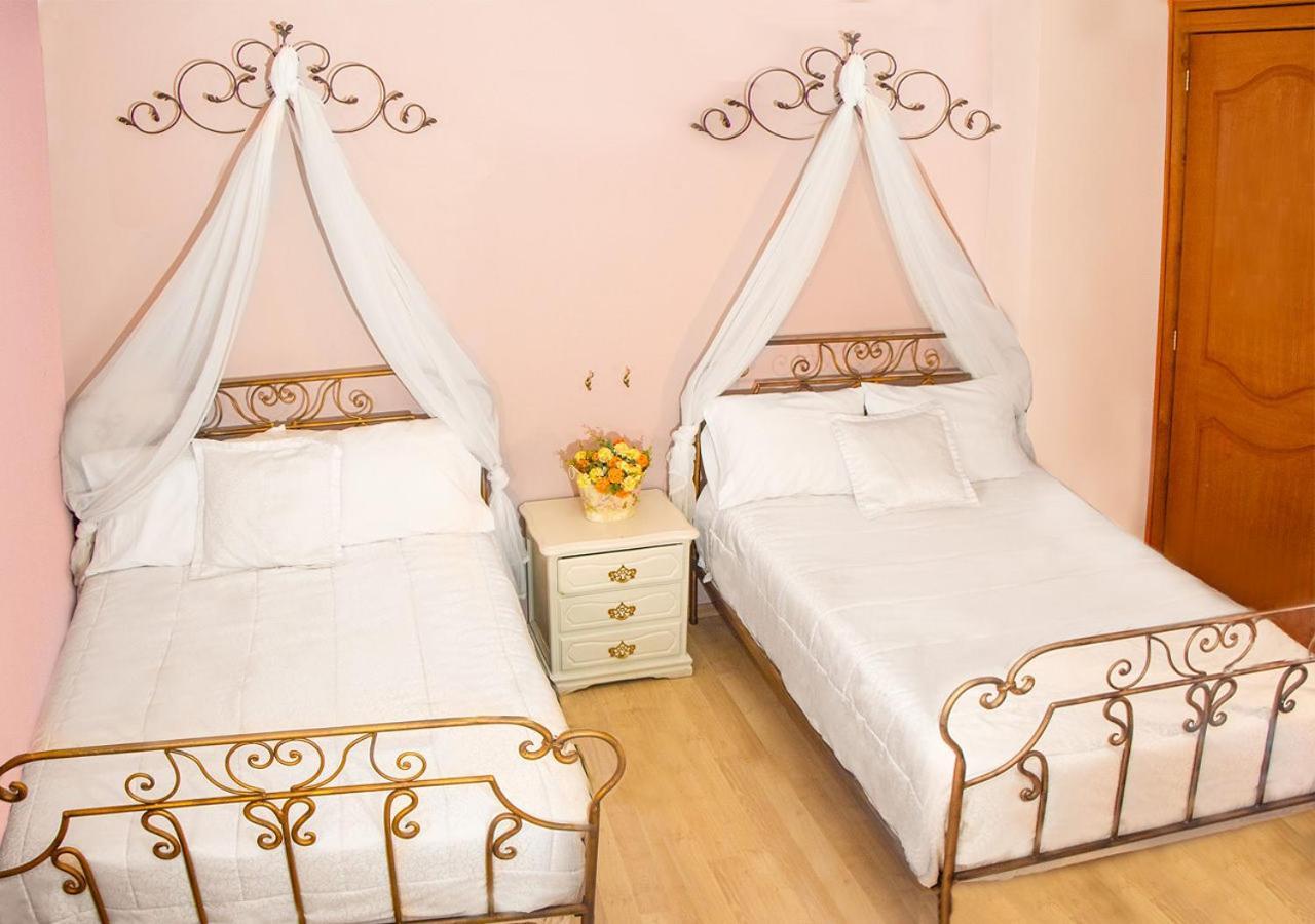 Hotel Boutique Casa Ruth En Cuenca Buitenkant foto