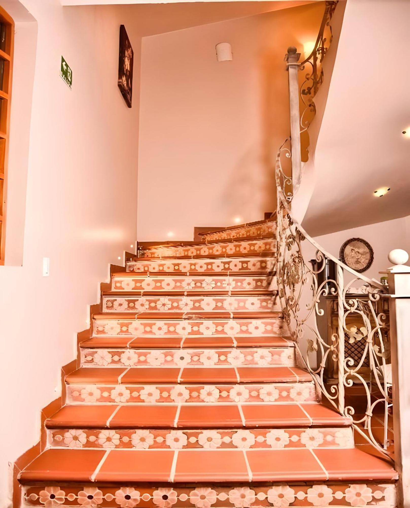 Hotel Boutique Casa Ruth En Cuenca Buitenkant foto